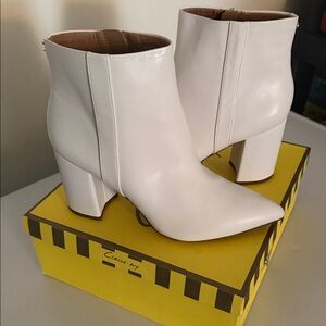 Circus NY BY Sam E - White Leather Ankle Boots — Women's Fashion Booties